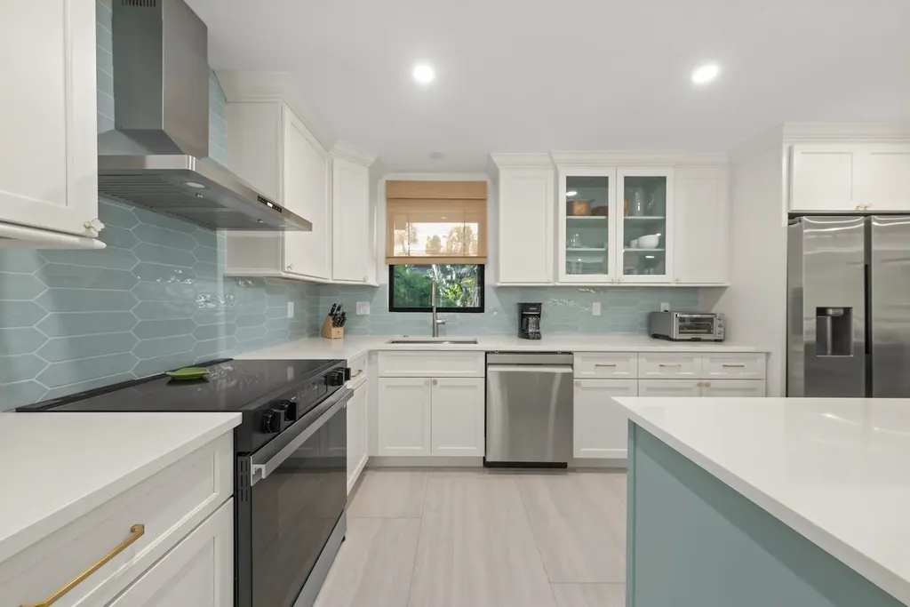 5117 Sea Bell Road Sanibel FL 33957