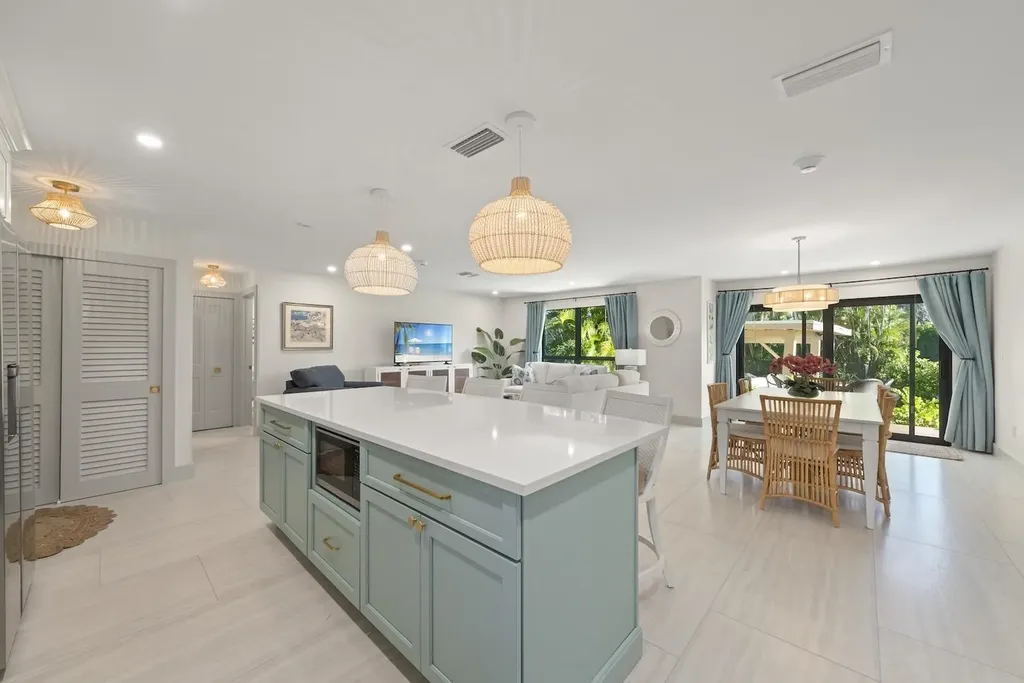 5117 Sea Bell Road Sanibel FL 33957