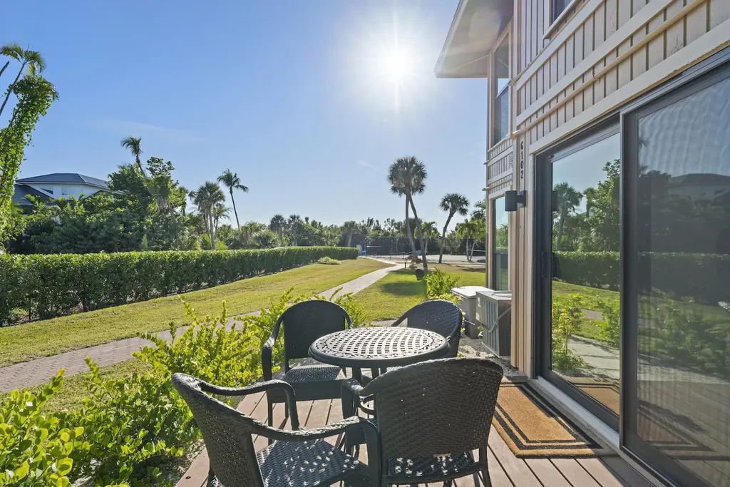 5117 Sea Bell Road Sanibel FL 33957