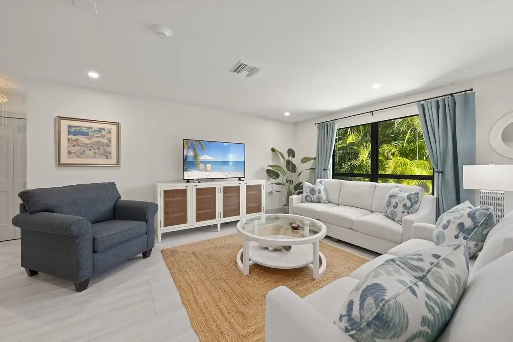 5117 Sea Bell Road Sanibel FL 33957