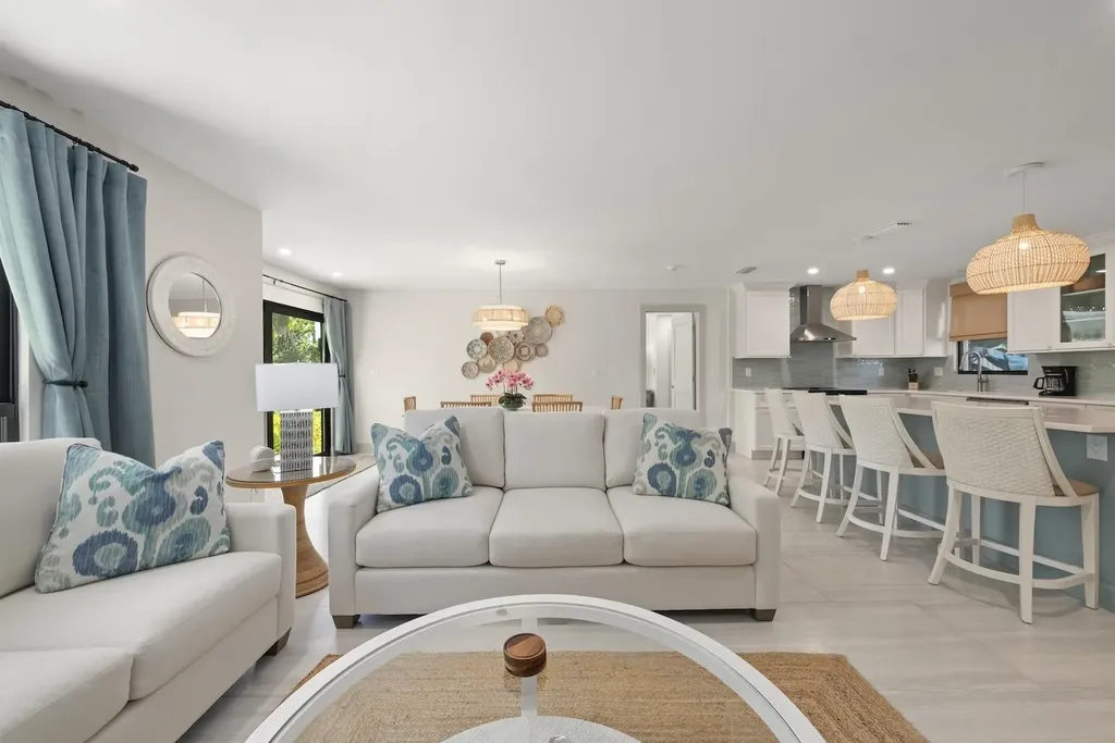 5117 Sea Bell Road Sanibel FL 33957