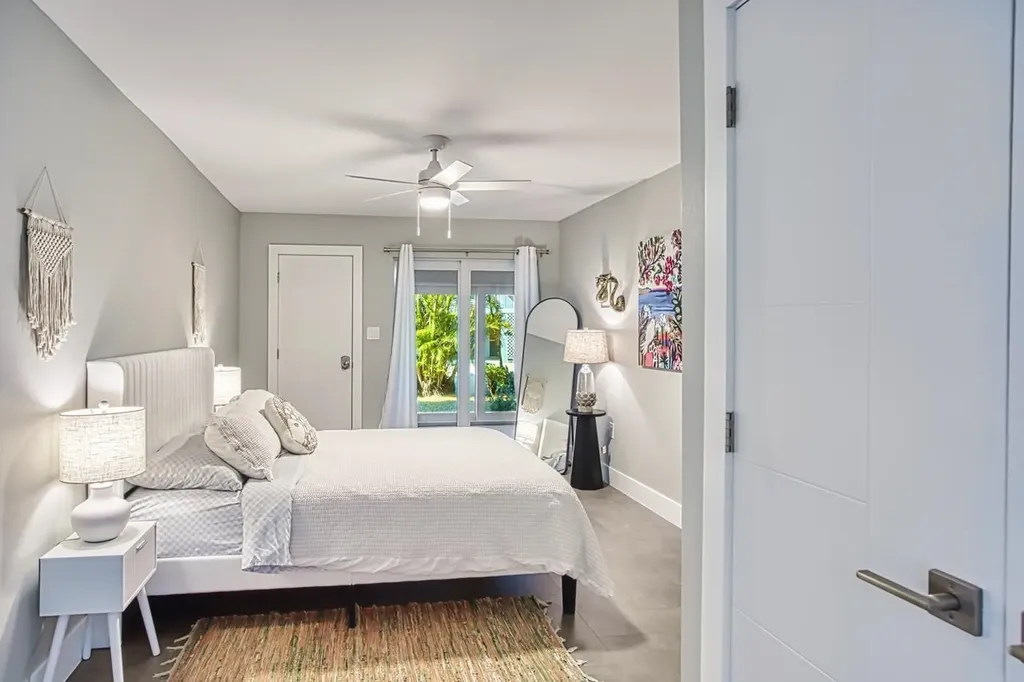 1610 Middle Gulf Drive Sanibel FL 33957