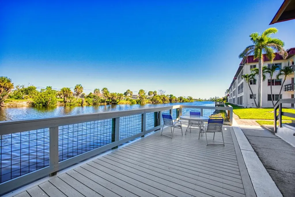 1610 Middle Gulf Drive Sanibel FL 33957