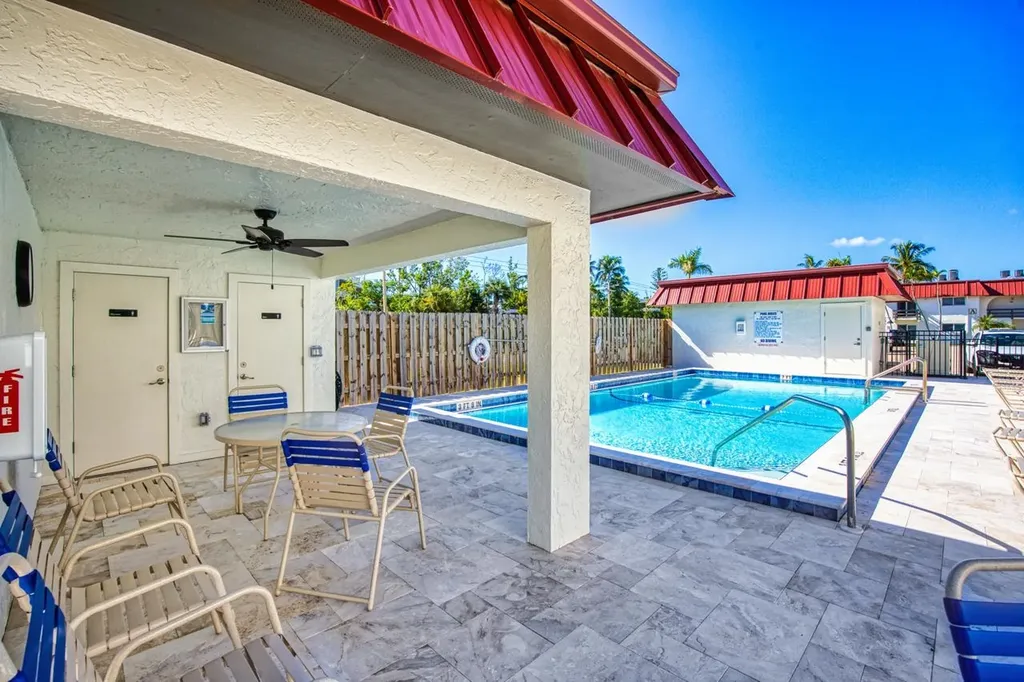 1610 Middle Gulf Drive Sanibel FL 33957