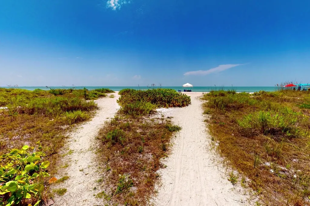 1610 Middle Gulf Drive Sanibel FL 33957