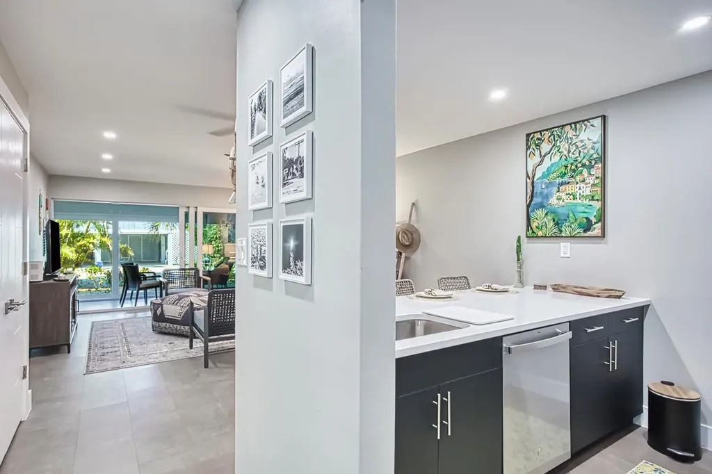 1610 Middle Gulf Drive Sanibel FL 33957