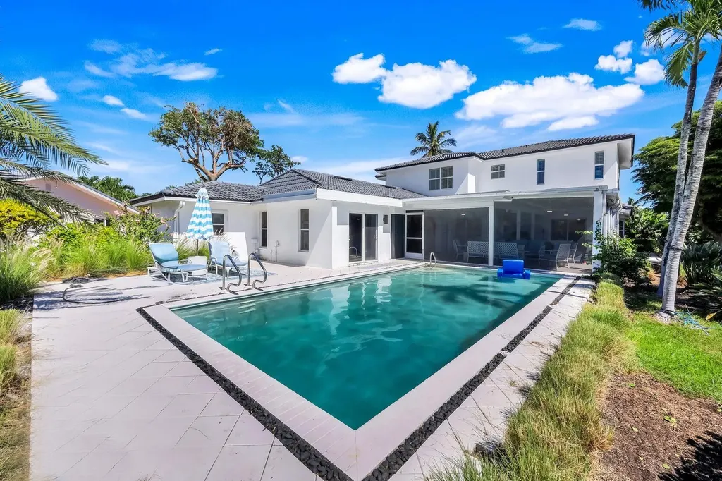 915 Pecten Court Sanibel FL 33957