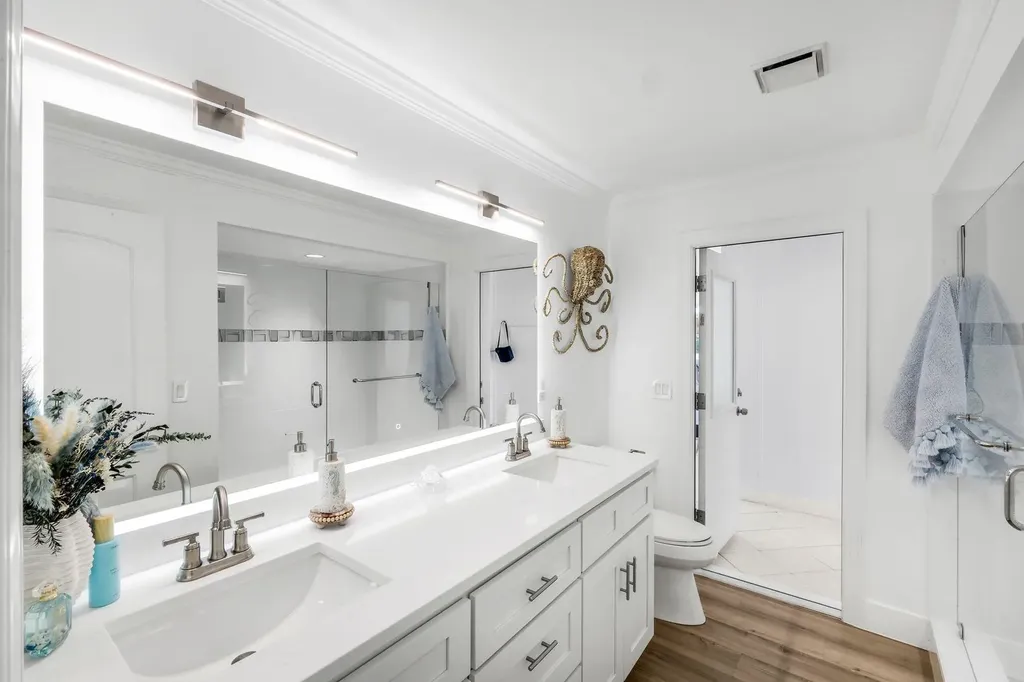 915 Pecten Court Sanibel FL 33957