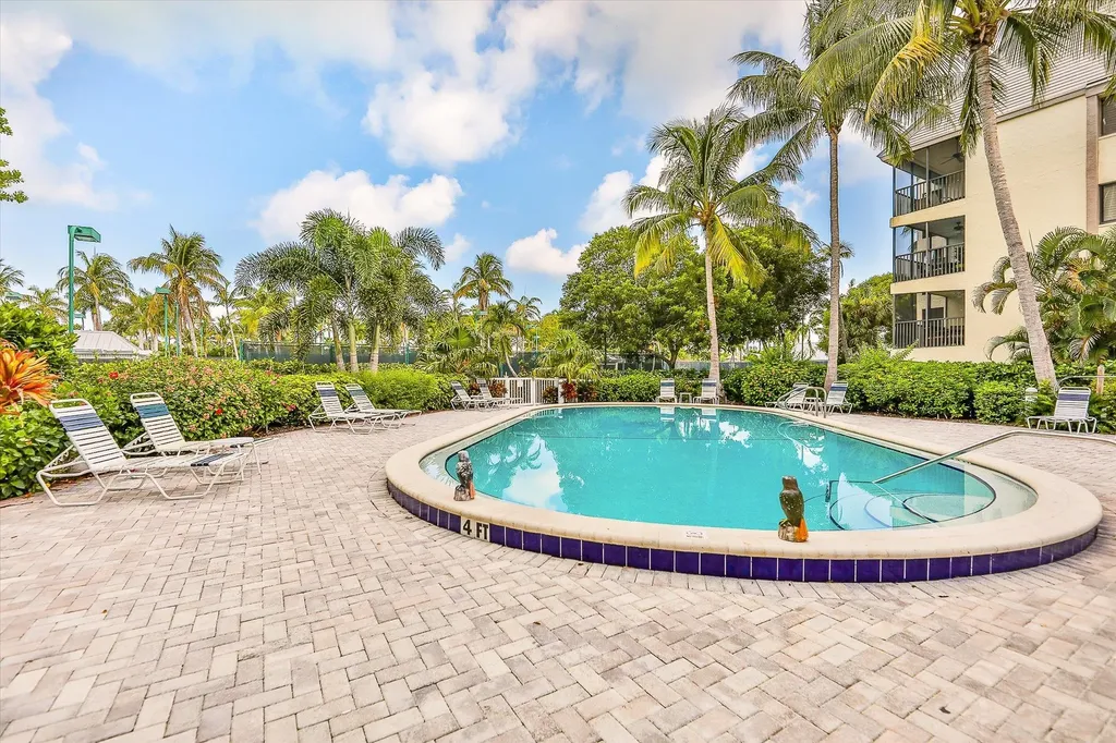 3117 Tennis Villas Captiva FL 33924