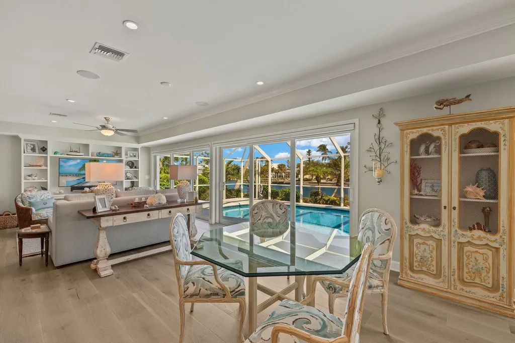 1674 Sabal Palm Drive Sanibel FL 33957