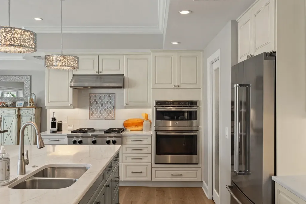 1674 Sabal Palm Drive Sanibel FL 33957