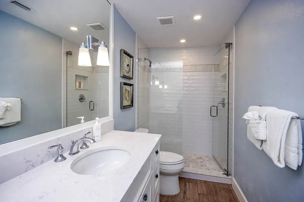 1785 Middle Gulf Drive Sanibel FL 33957