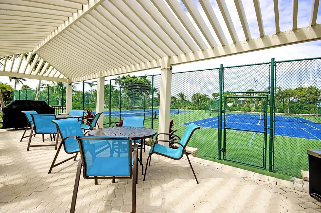 1785 Middle Gulf Drive Sanibel FL 33957