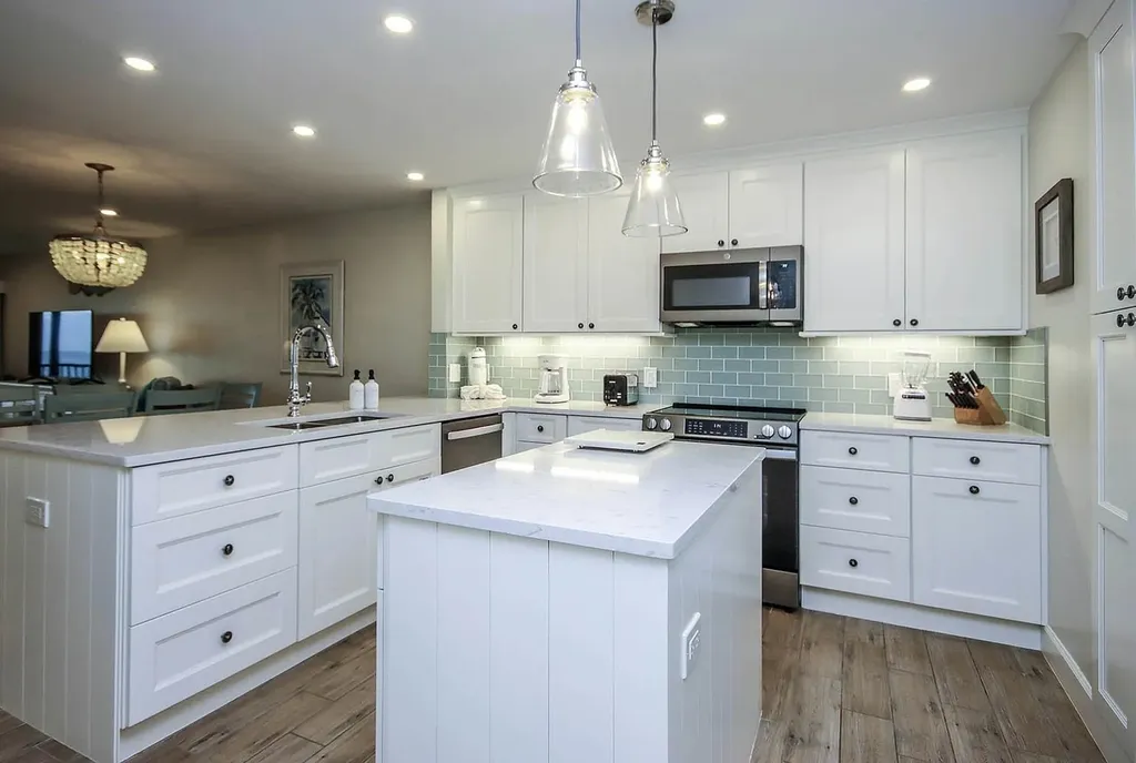 1785 Middle Gulf Drive Sanibel FL 33957