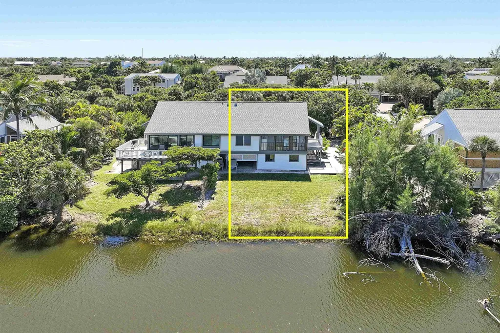1444 Sandpiper Circle Sanibel FL 33957