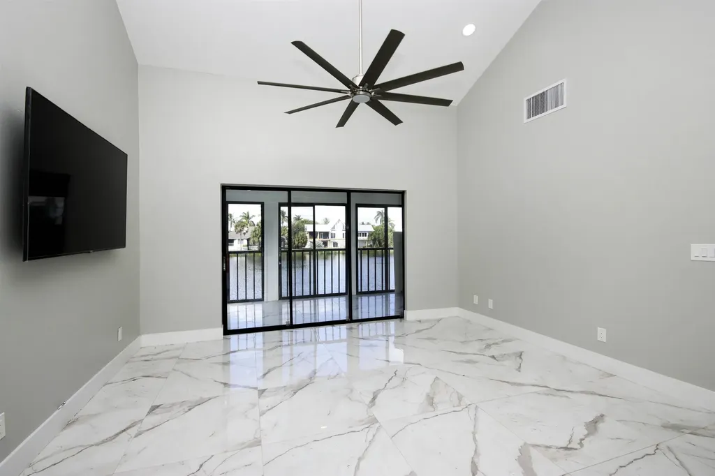 1444 Sandpiper Circle Sanibel FL 33957