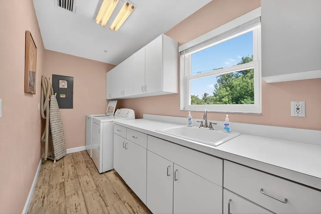 15301 Captiva Drive Captiva FL 33924