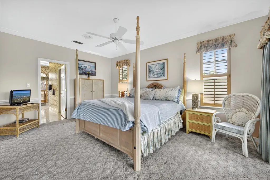 4731 Ruelle Sanibel FL 33957