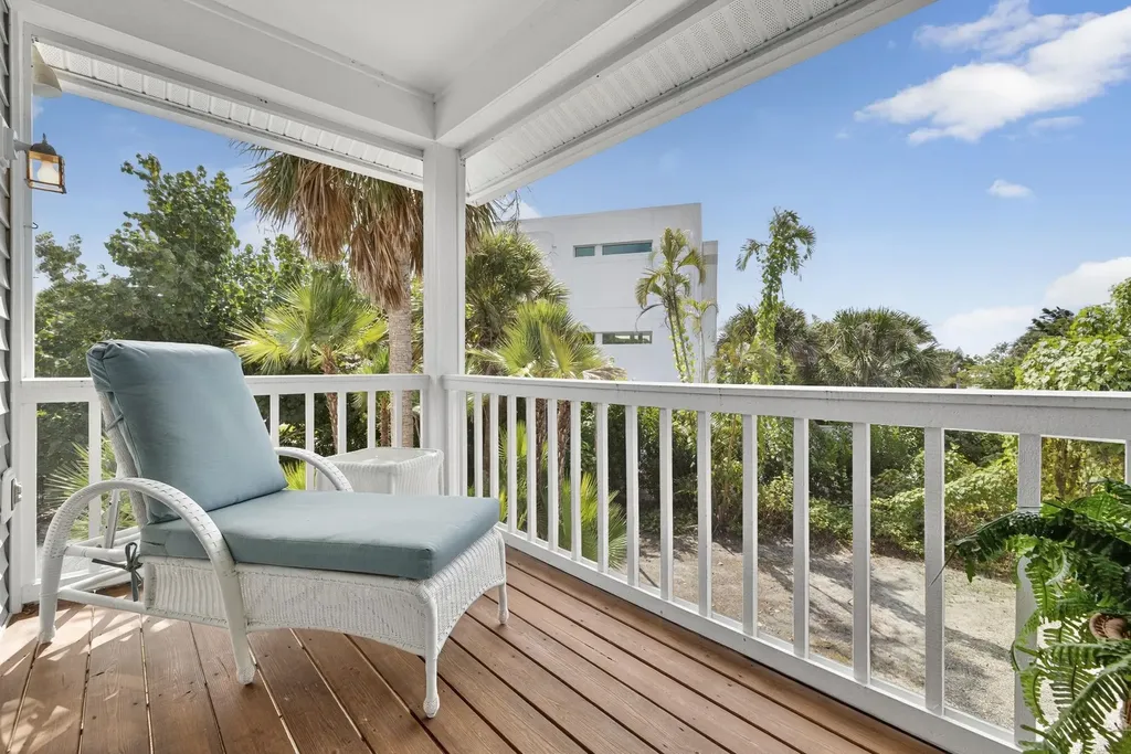 4731 Ruelle Sanibel FL 33957