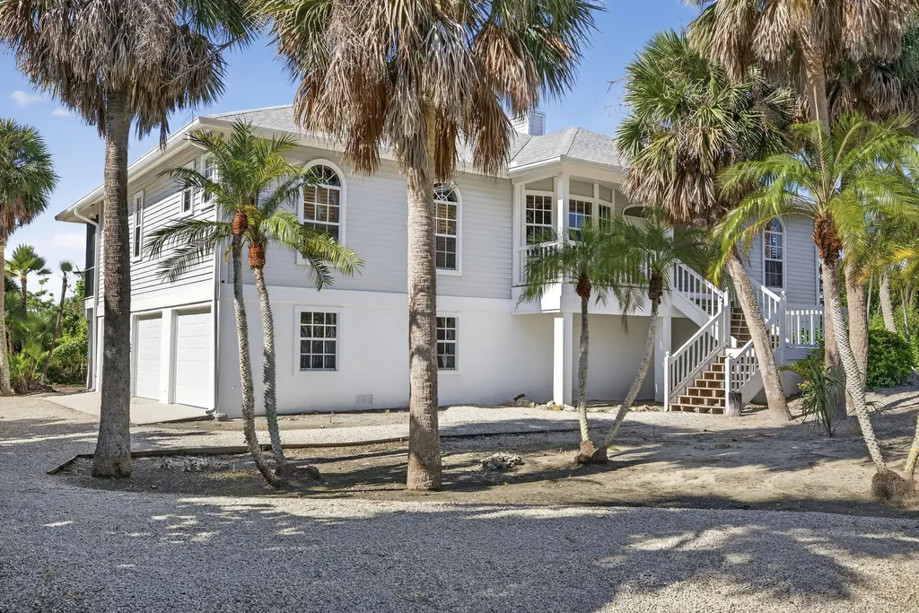 4731 Ruelle Sanibel FL 33957