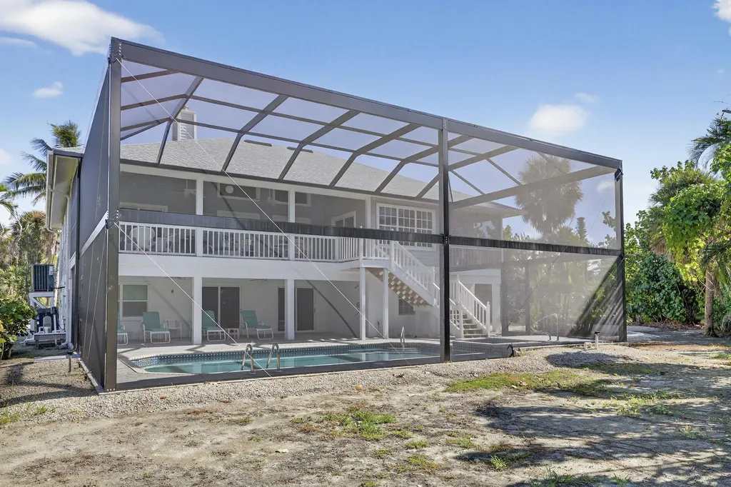 4731 Ruelle Sanibel FL 33957