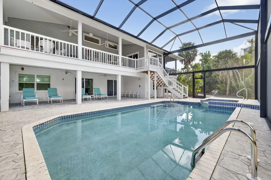 4731 Ruelle Sanibel FL 33957