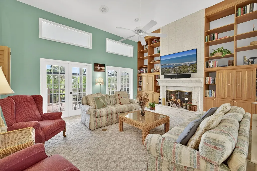 4731 Ruelle Sanibel FL 33957