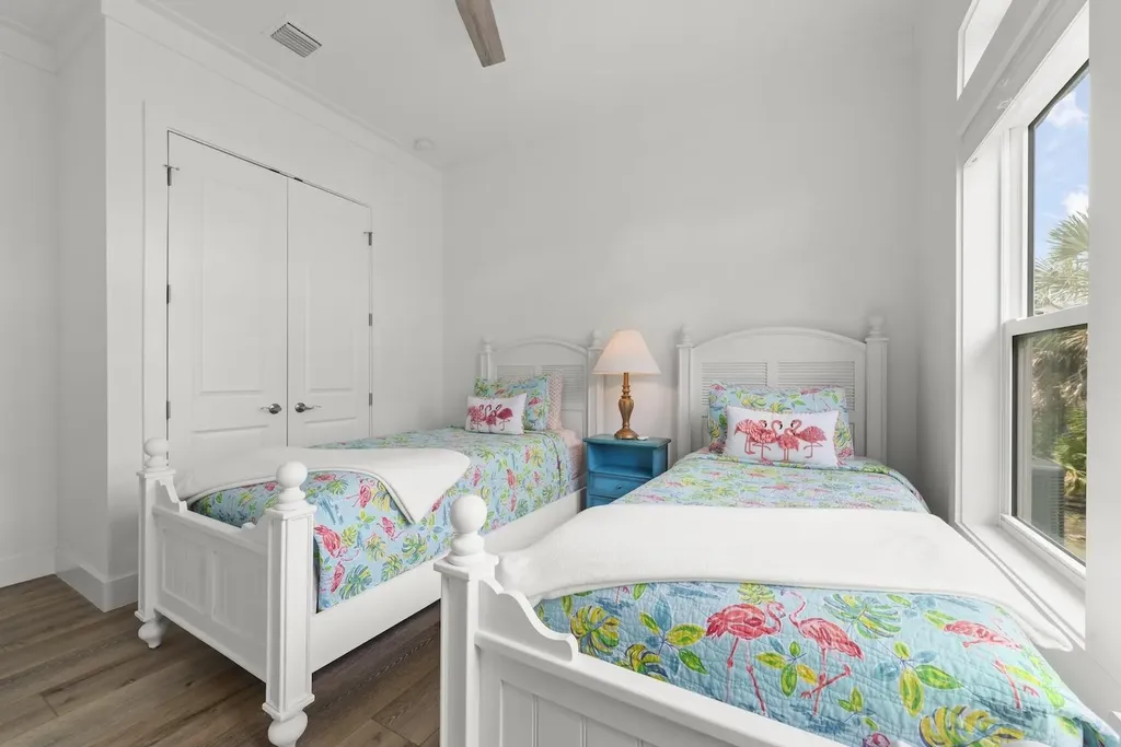 737 Vinca Way Sanibel FL 33957