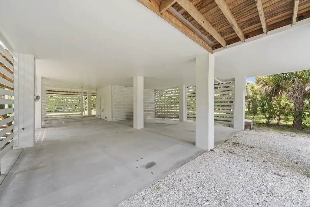 737 Vinca Way Sanibel FL 33957