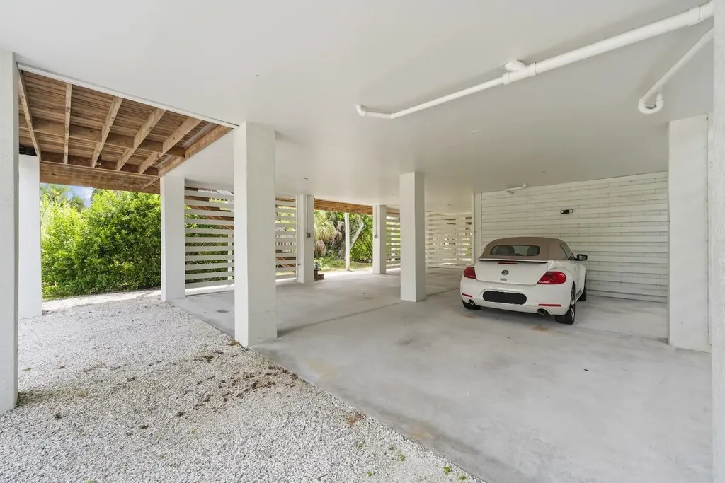 737 Vinca Way Sanibel FL 33957