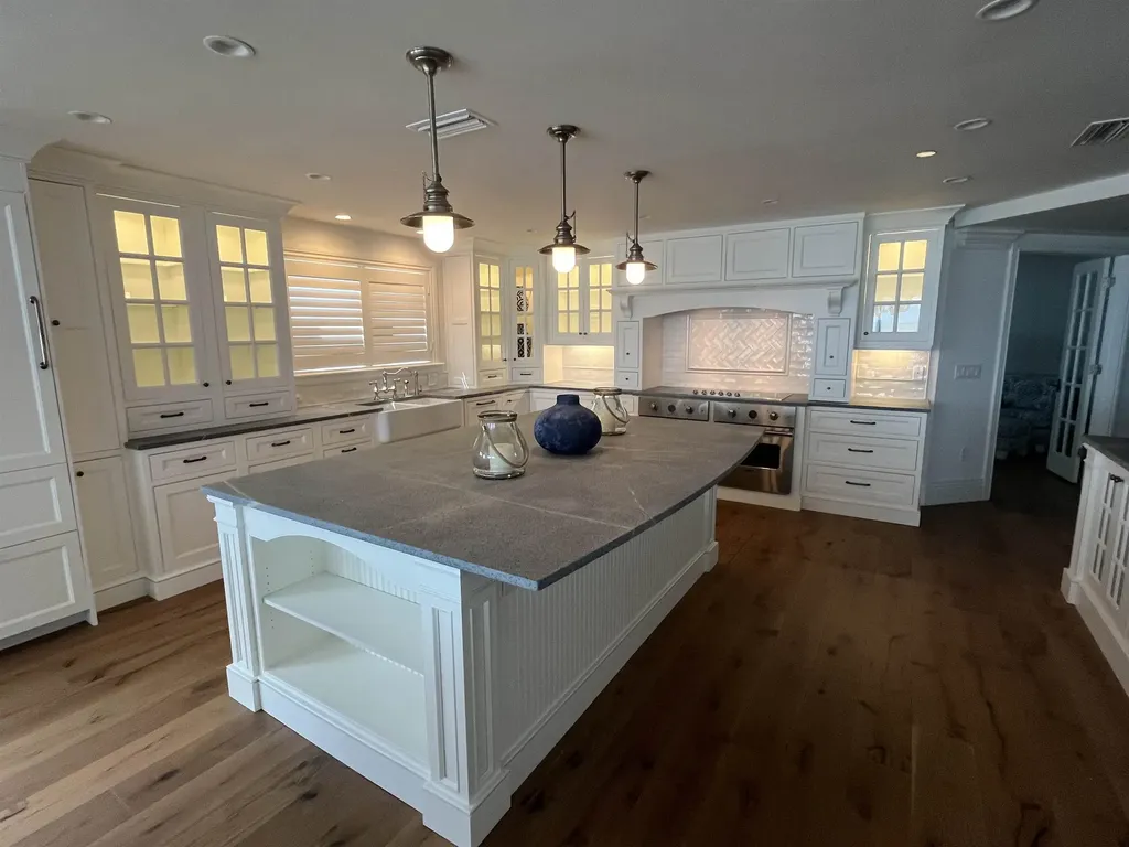 2549 W Gulf Drive Sanibel FL 33957