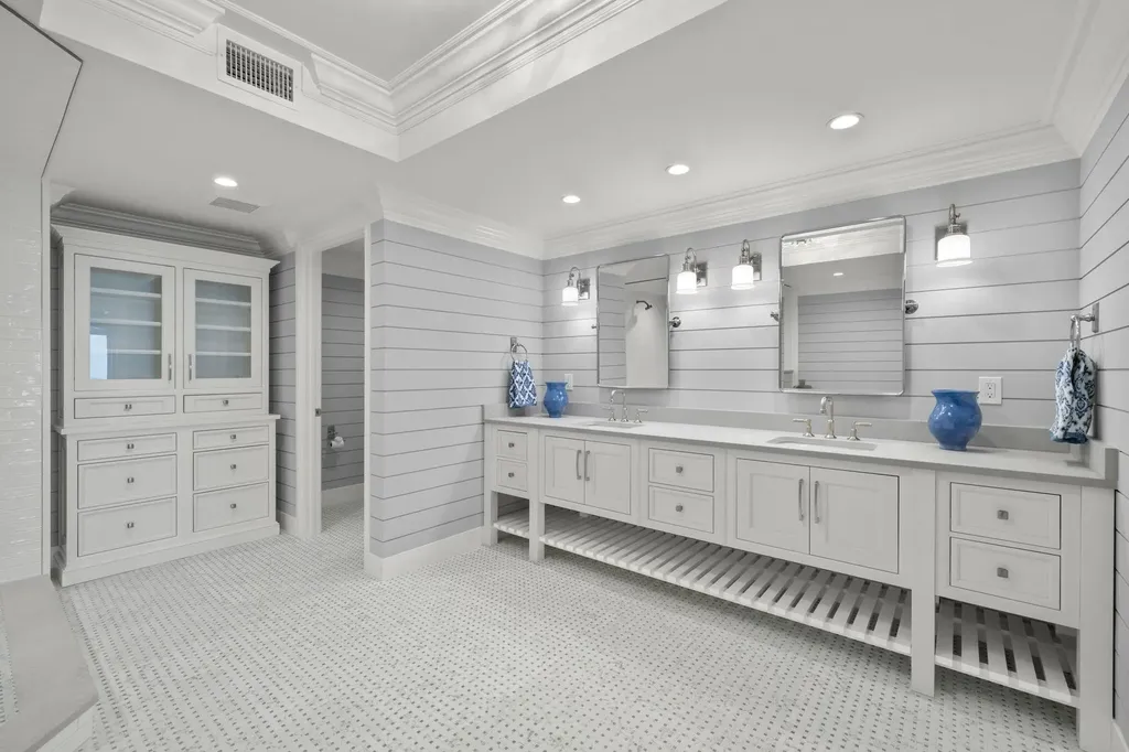 2549 W Gulf Drive Sanibel FL 33957