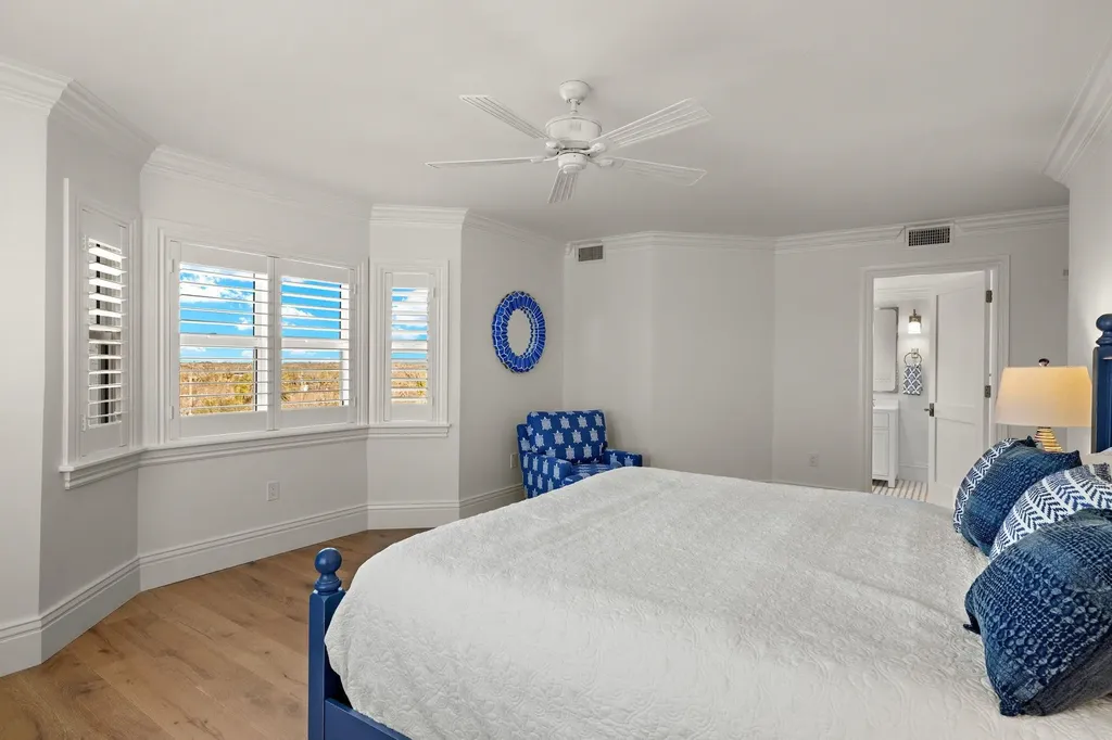 2549 W Gulf Drive Sanibel FL 33957