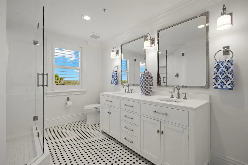 2549 W Gulf Drive Sanibel FL 33957