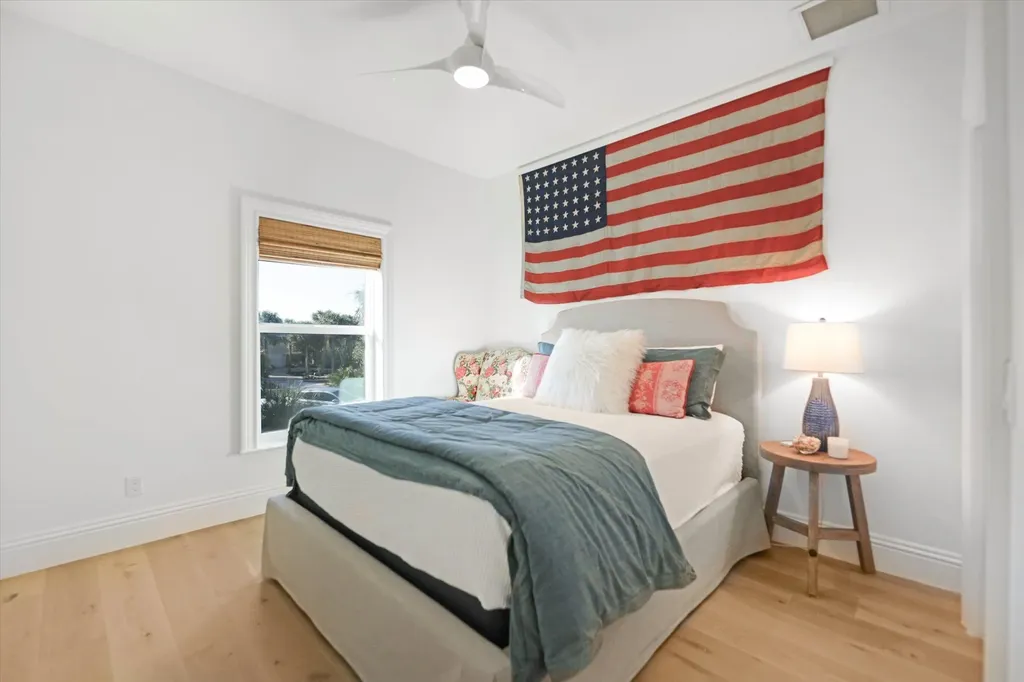 1990 My Tern Court Sanibel FL 33957