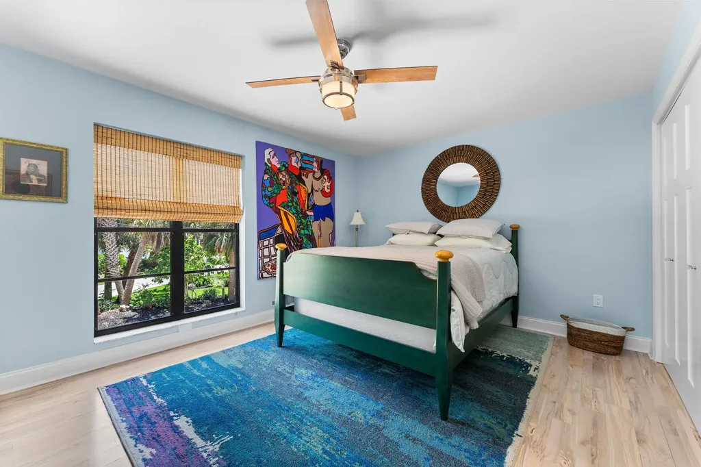 419 Lighthouse Way Sanibel FL 33957