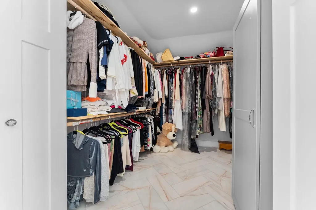 419 Lighthouse Way Sanibel FL 33957