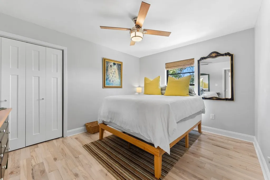 419 Lighthouse Way Sanibel FL 33957