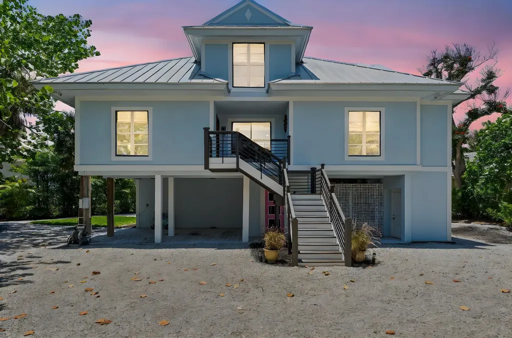 419 Lighthouse Way Sanibel FL 33957