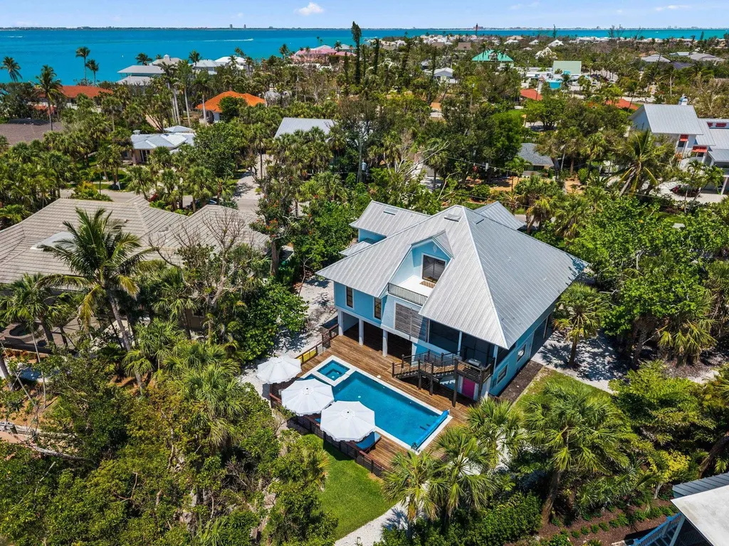 419 Lighthouse Way Sanibel FL 33957