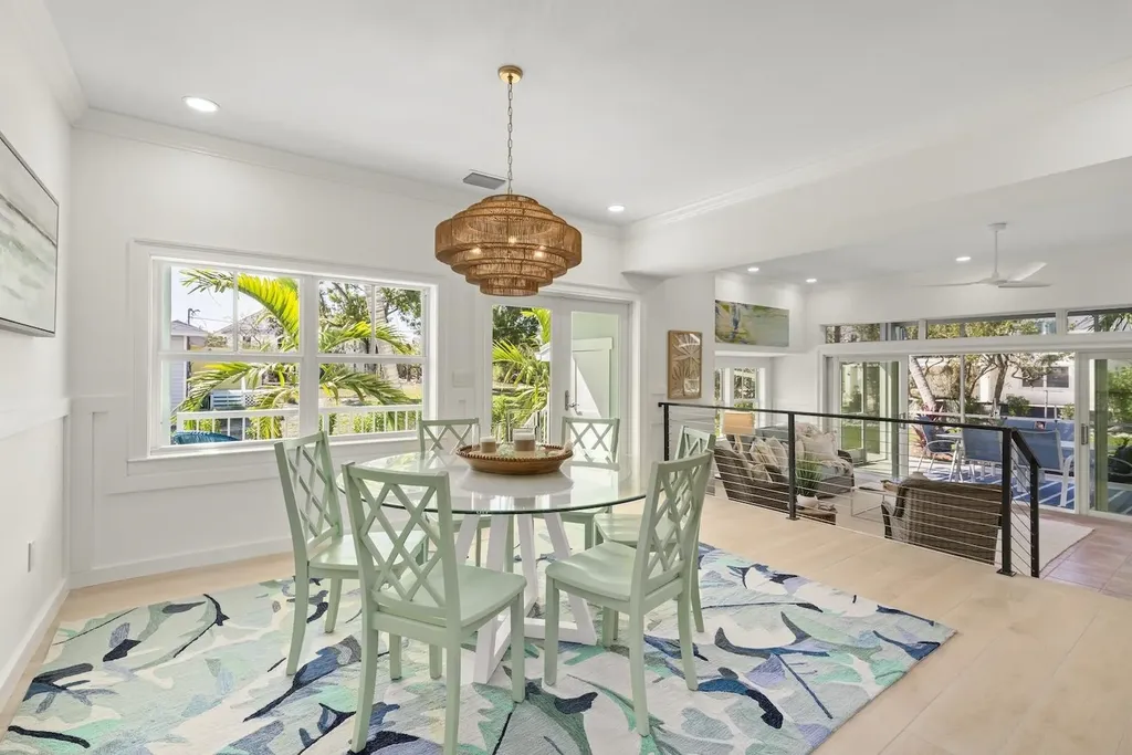 1163 Seagrape Lane Sanibel FL 33957-9999