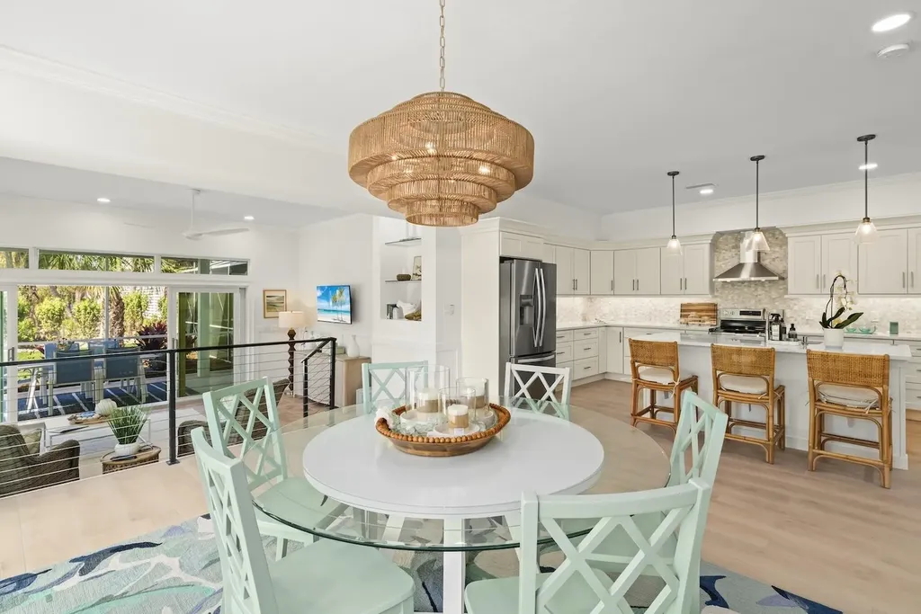 1163 Seagrape Lane Sanibel FL 33957-9999