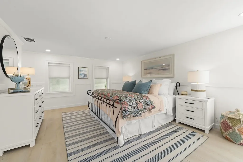 1163 Seagrape Lane Sanibel FL 33957-9999