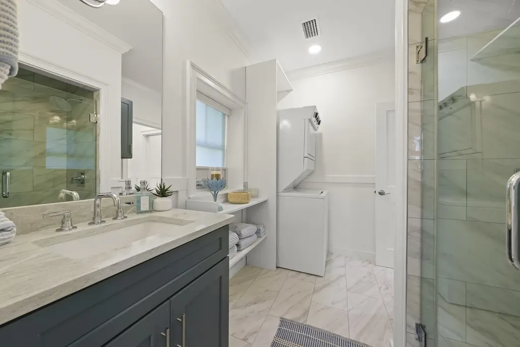 1163 Seagrape Lane Sanibel FL 33957-9999