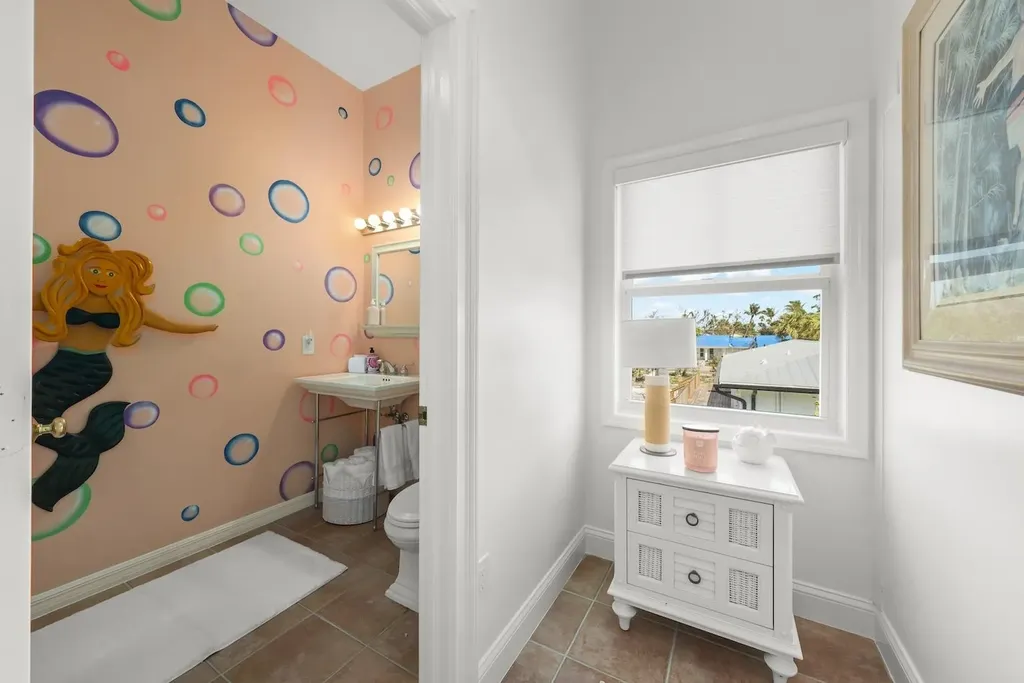 1163 Seagrape Lane Sanibel FL 33957-9999