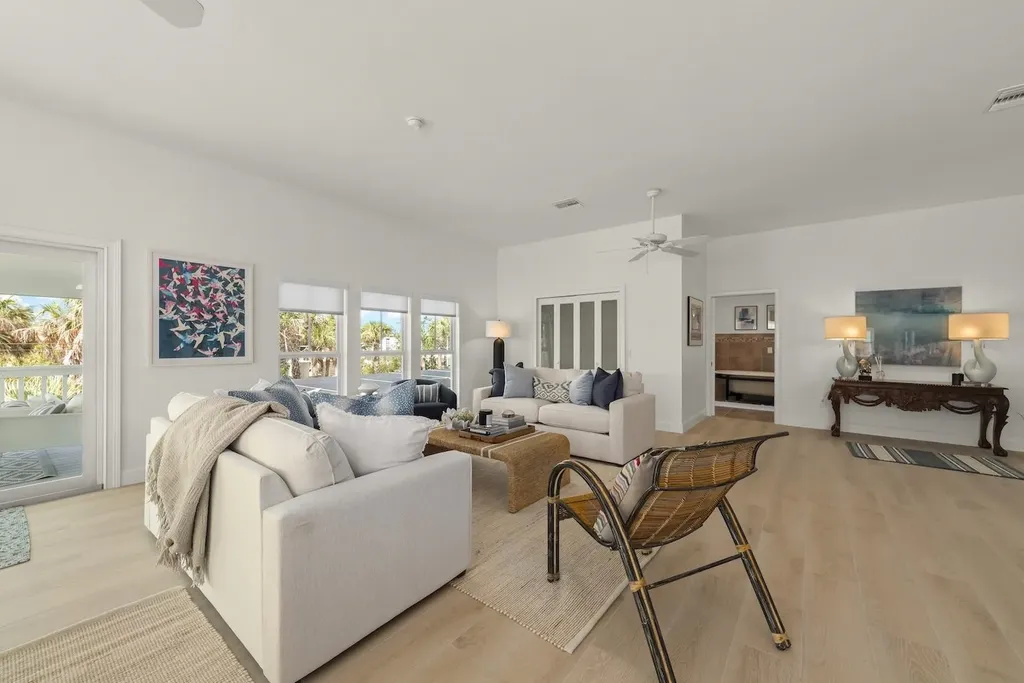 1163 Seagrape Lane Sanibel FL 33957-9999