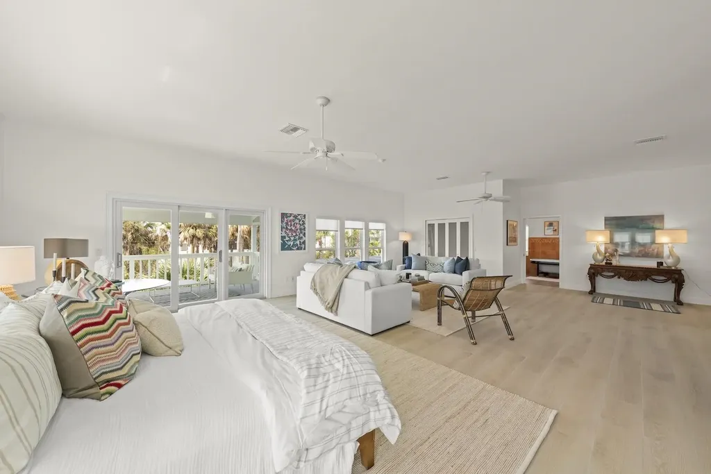 1163 Seagrape Lane Sanibel FL 33957-9999