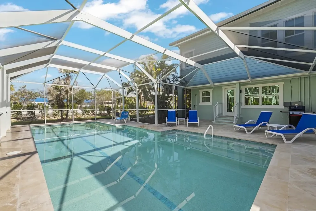 1163 Seagrape Lane Sanibel FL 33957-9999