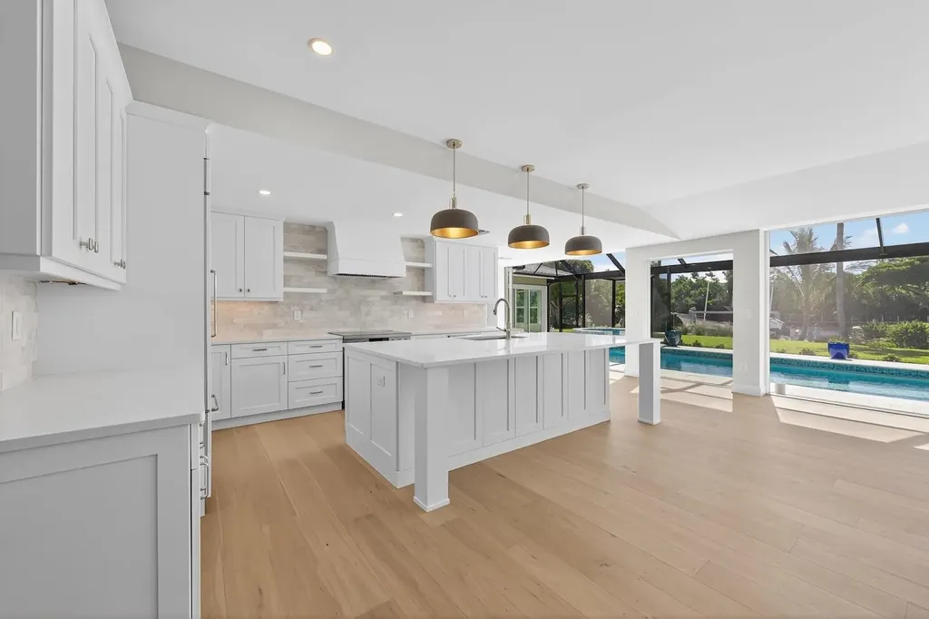 924 Kings Crown Drive Sanibel FL 33957