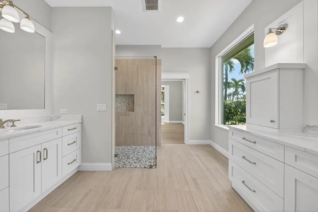 924 Kings Crown Drive Sanibel FL 33957